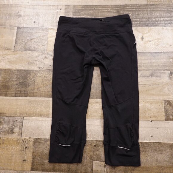 Athleta Black Crop Leggings | Size M | 20” Inseam | Zip Pocket | Mesh Panels - Picture 9 of 12
